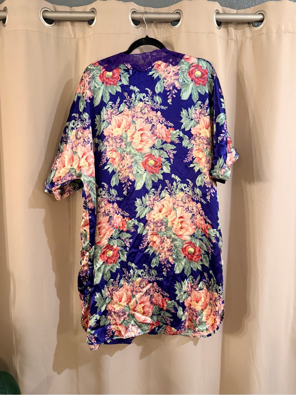 Solange Floral Satin Robe with Lace Trim - Purple & Pink - Picture 2 of 6